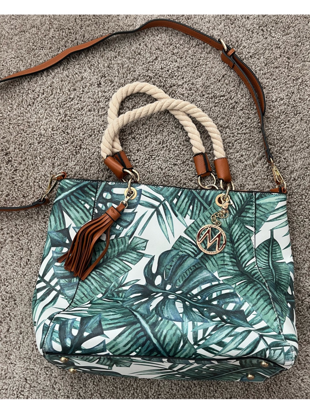 Mia K. Farrow tropical palm leaf tote bag